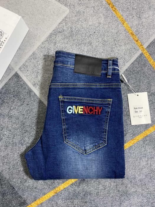 ジーンズコピー 商品 通販エレガント系スタイル着こなし自在GIVENCHY_0_1