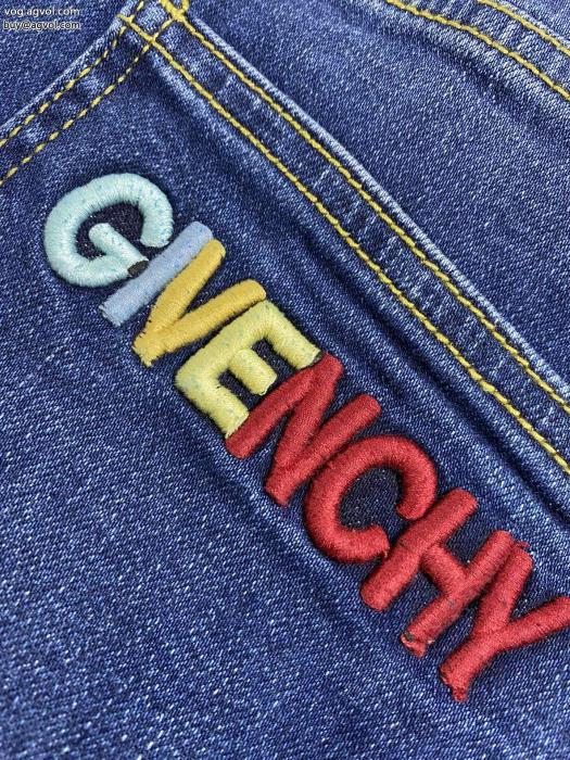 ジーンズコピー 商品 通販エレガント系スタイル着こなし自在GIVENCHY_0_5