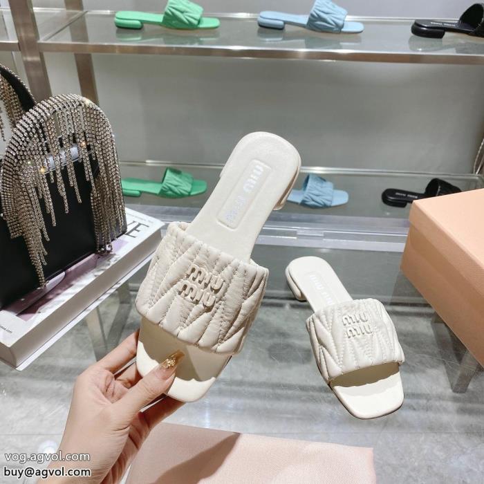 MIUMIUリラックススタイルが実現昨年も人気のアイテム新品スリッパスーパー コピー 品_0_1