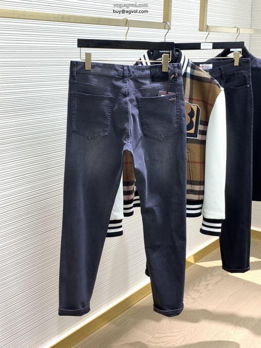 カジュアル反転魅力鮮度が手に入るジーンズTOM FORD偽 ブランド_0_1