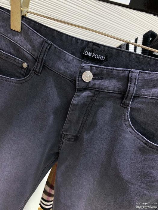 カジュアル反転魅力鮮度が手に入るジーンズTOM FORD偽 ブランド_0_2