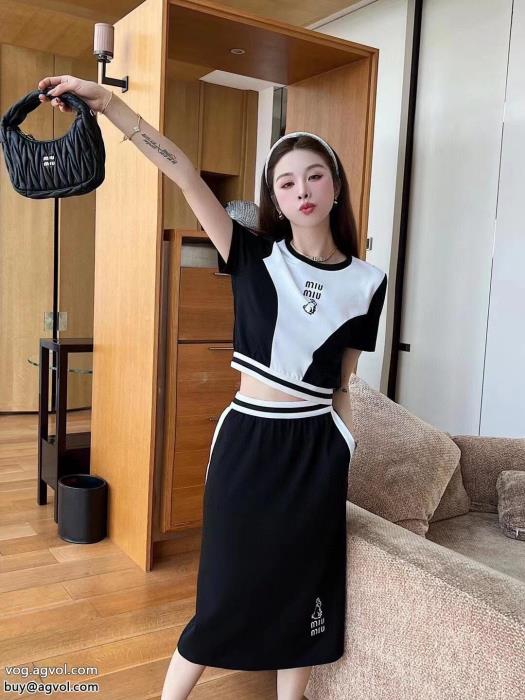 ワンピース今季新作 セール大人気セールMIUMIUブランド 偽物 通販_0_1