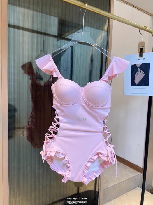 MIUMIUつなぎ水着最新作2023人気確定 コピー 品 販売_0_1