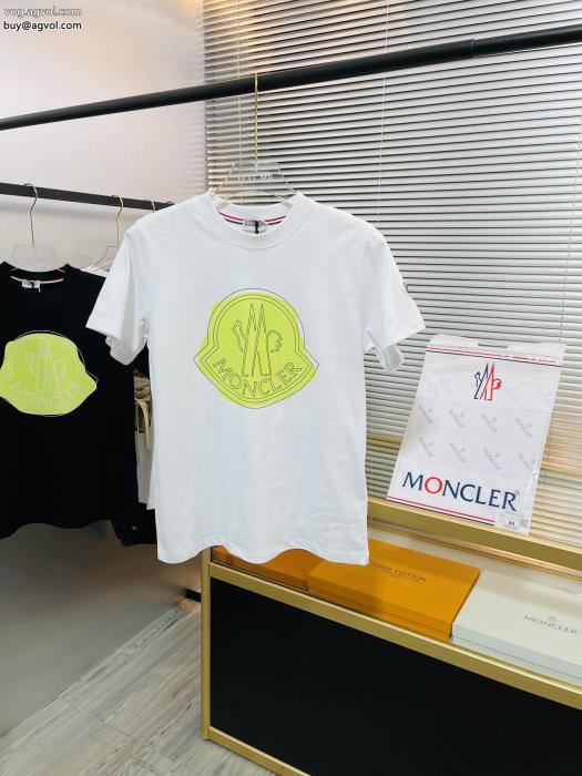 2023人気新作が登場人気モデル愛用MONCLER半袖Tシャツブランド コピー 販売_0_1