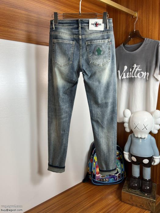 偽 ブランドMONCLERシンプルなデザインすぐお届け　2023新作ジーンズ_0_2
