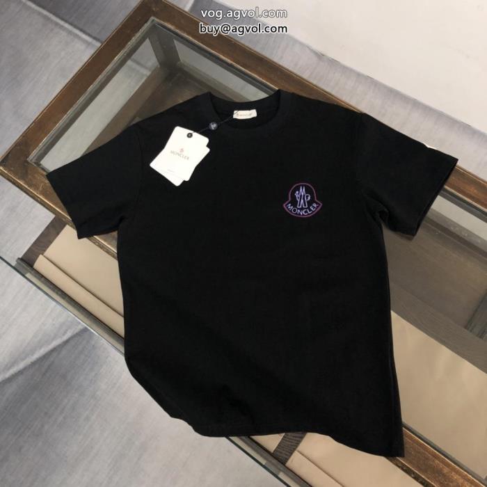 MONCLERコピー 品 ブランド半袖Tシャツ2023ファッション大人っぽく仕上げ_0_0