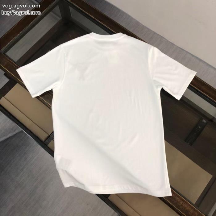 スーパー コピー  半袖Tシャツヴァレンティノ爽快感が絶妙にマッチ大人っぽい_0_2