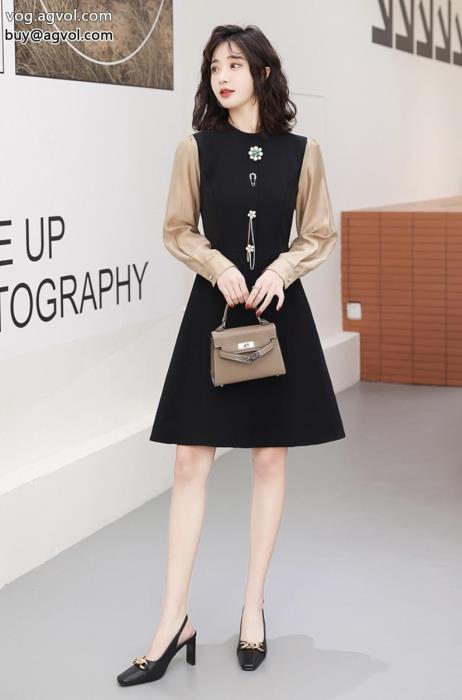 CELINEカジュアルなスタイル大変大人気2023ワンピースコピー 品 販売_0_3