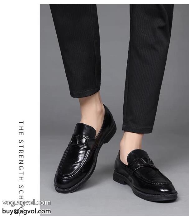 ビジネスシューズブランド 通販憧れブランド2023らしい華やかVALENTINO_0_0