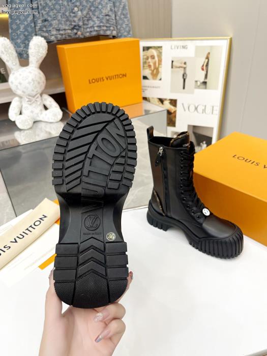 ブーツブランド コピー 専門LOUIS VUITTON新商品☆完売必至海外限定_0_0