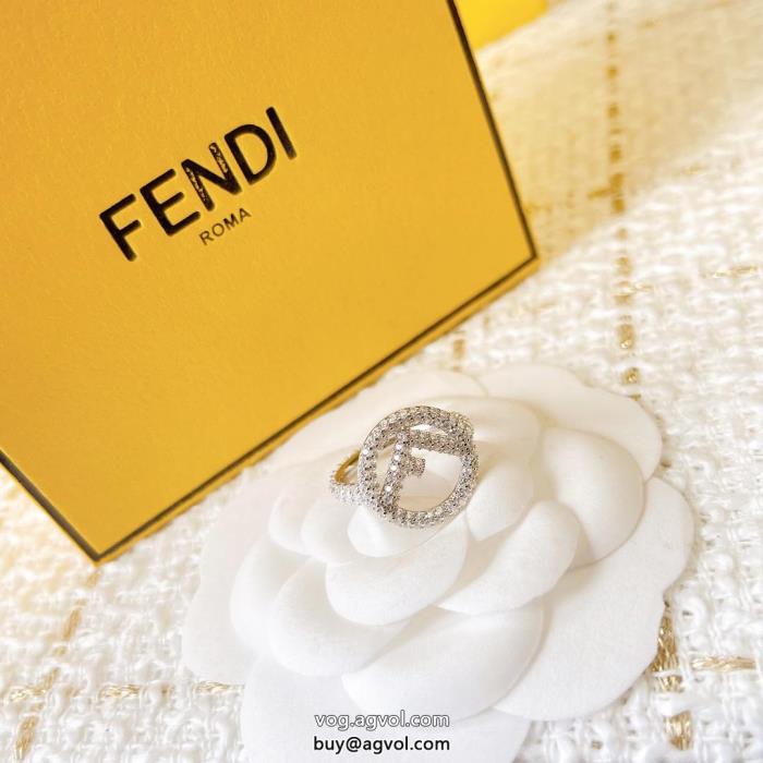 FENDIリング最新で完売確実冬の最新ファッション激安 通販 ブランド_0_1