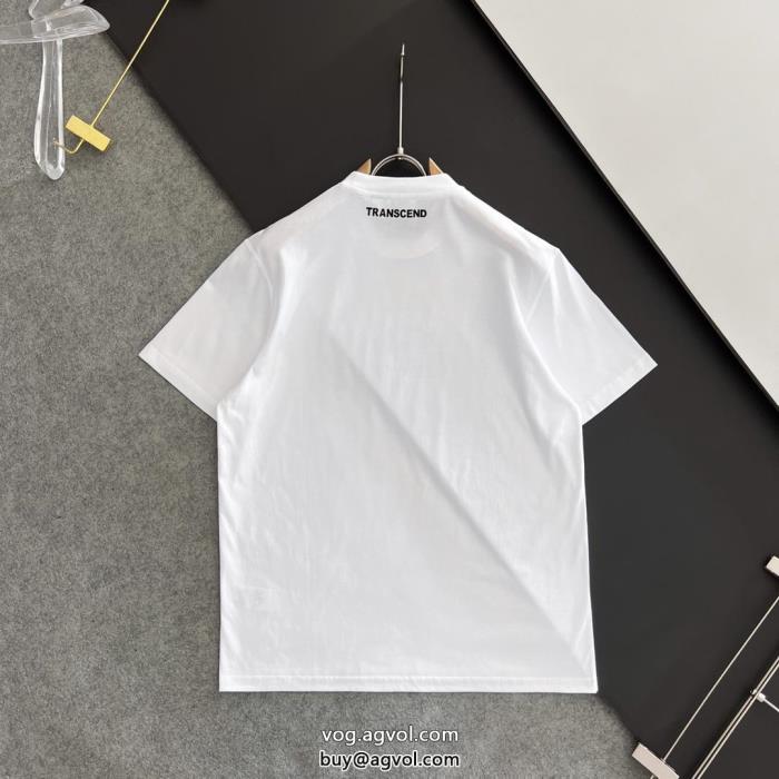 BURBERRY半袖Tシャツスーパー コピー 安心定番人気のモデル雑誌掲載_0_2