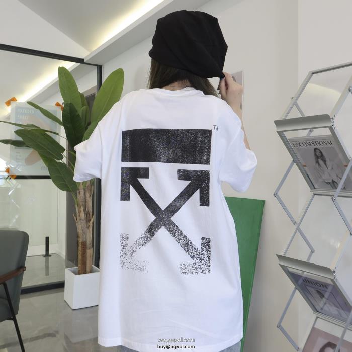 ブランド コピー  半袖Tシャツ2023ファッション高級感が溢れたオフホワイト_0_2