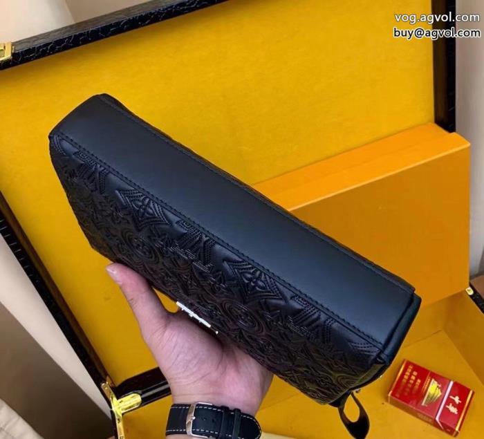 コピー 商品 販売今年の冬は着こなし透け感新作がイチ推し財布LOUIS VUITTON_0_3