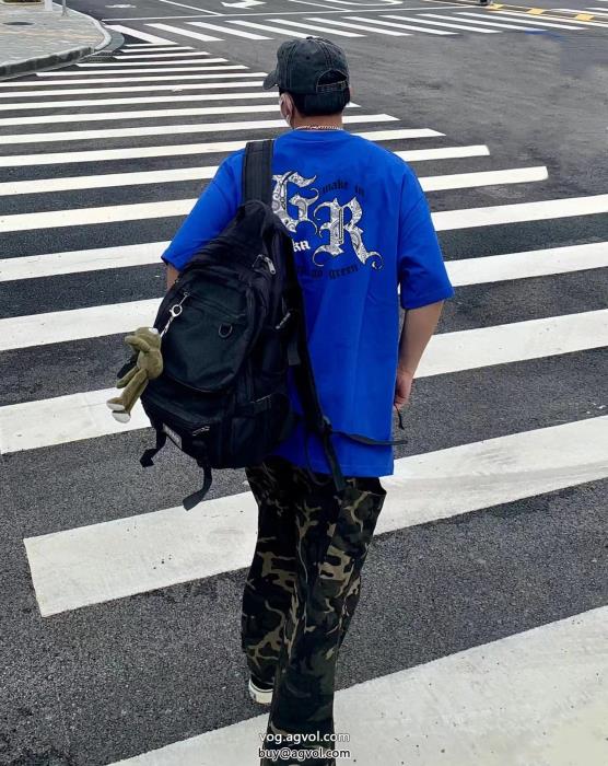 balenciaga半袖Tシャツオシャレ上級者に一生モノブランド アクセサリー 激安_0_1