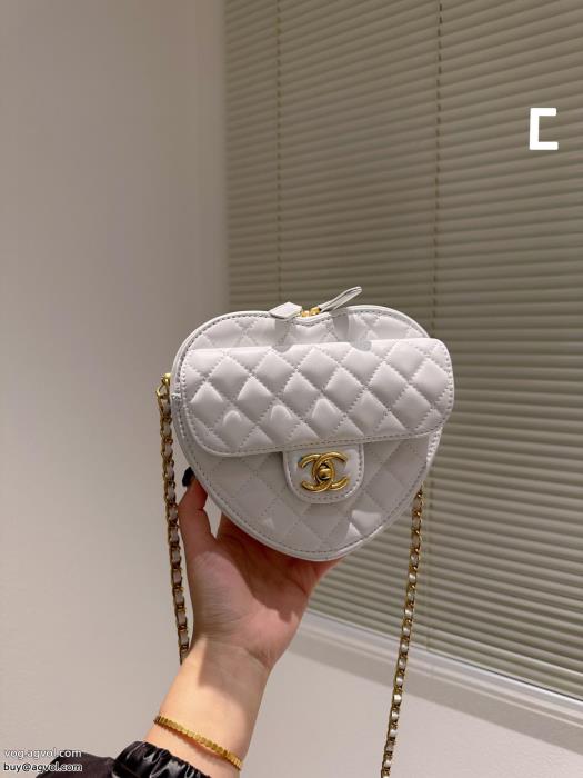 CH偽物 ブランド 激安バッグこれは欲しいシーン問わずに使える_0_1