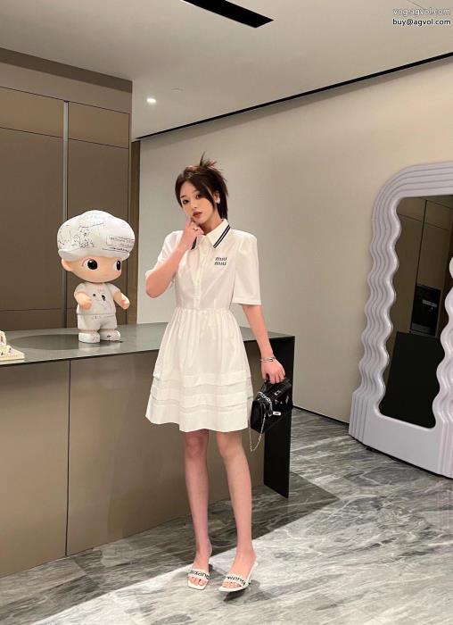 ワンピース最新で完売確実話題沸騰MIUMIUブランド コピー 安心_0_0