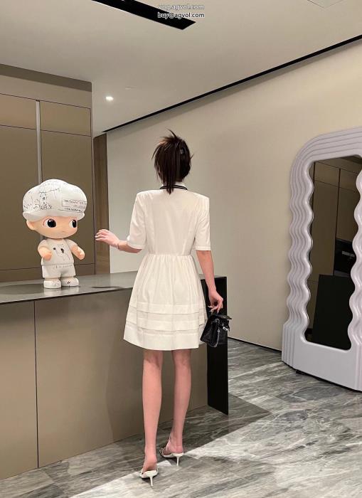 ワンピース最新で完売確実話題沸騰MIUMIUブランド コピー 安心_0_3