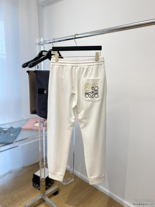 スラックス2023の流行りの新品23AW お早目にロエベブランド コピー_0_5
