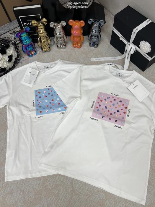 ブランド フェイクCHお洒落さんの愛用率が高いこれからの季節にピッタリ半袖Tシャツ_0_3