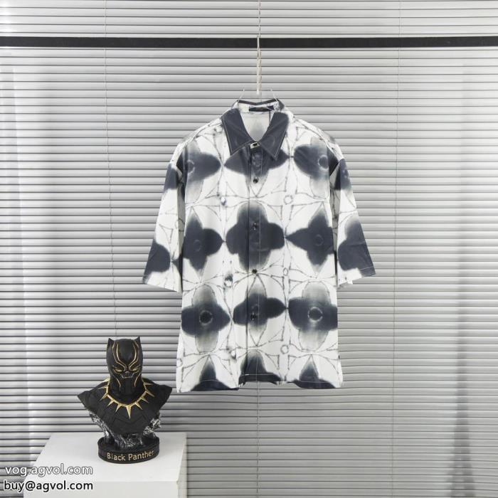 人気商品すごく稀少カラーLOUIS VUITTONブランド コピー 着払い半袖Tシャツ_0_1