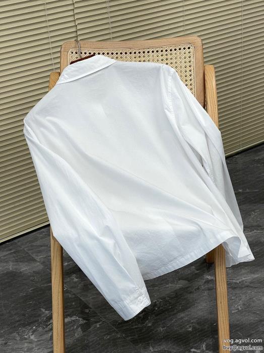 長袖シャツ涼しげな印象の入荷予定スーパー コピー 品プラダ_0_1