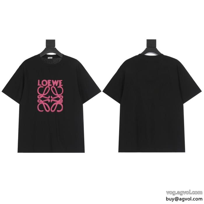 半袖Tシャツブランド コピーLOEWE柔らかい雰囲気にまとめて雑誌掲載_0_0