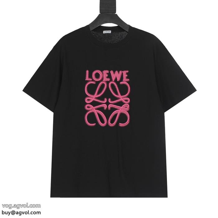 半袖Tシャツブランド コピーLOEWE柔らかい雰囲気にまとめて雑誌掲載_0_1