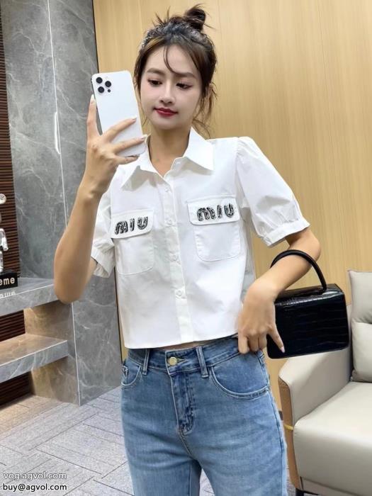 MIUMIU今年らしく魅力的アップNEW!国内完売半袖シャツスーパー コピー 販売_0_3