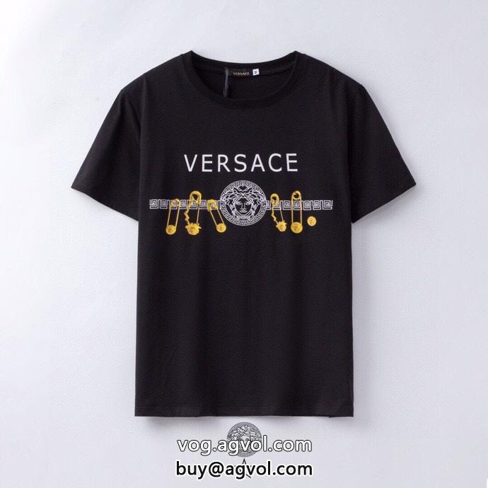 2023年流行ファッションスタイルアップ上品半袖Tシャツブランド 偽物ヴェルサーチ_0_2