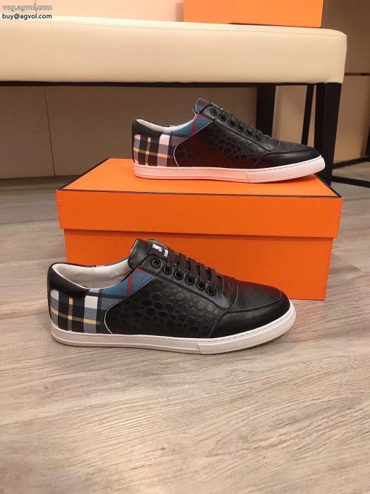 BURBERRYスニーカーブランド フェイク大人気アイテム通勤の定番_0_3