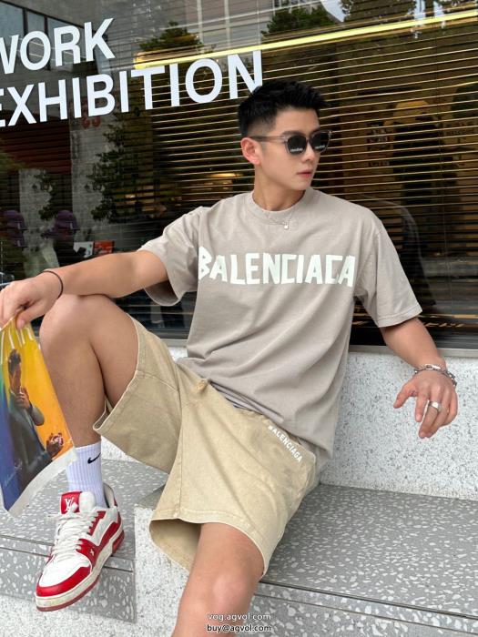 半袖Tシャツbalenciagaコピー ブランド 販売人気急上昇今シーズンのトレンドアイテム_0_4