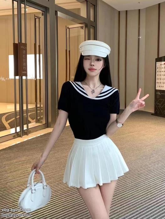 半袖TシャツMIUMIUコピー ブランド 通販注目されている新品スタイルを綺麗に_0_3