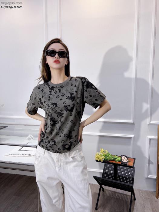 著名人の着用視線を集めてLOUIS VUITTONブランド スーパー コピー 通販半袖Tシャツ_0_2