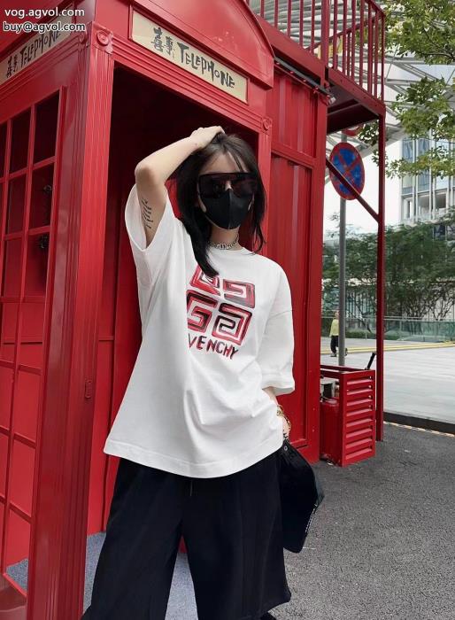 半袖Tシャツ存在感ばっちりなアイテム定番人気最新作激安 通販 ブランドジバンシー_0_1