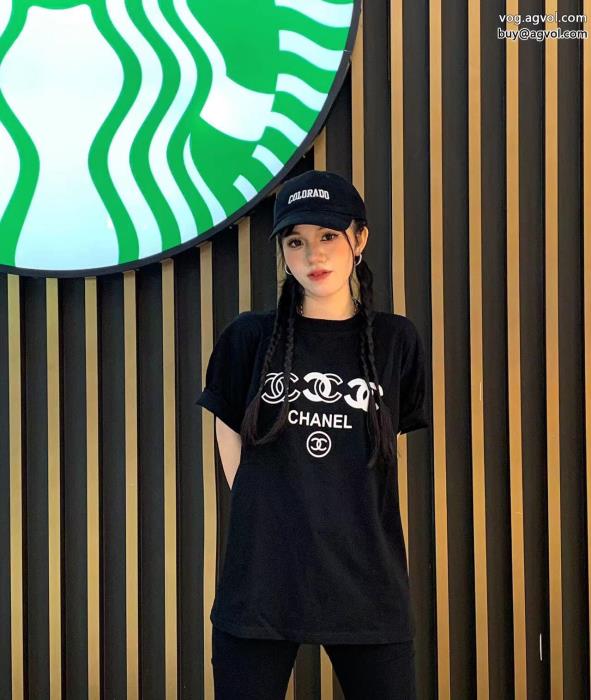 偽 ブランド 販売ちょっと大人の印象高級感漂う半袖Tシャツブランド コピー_0_2