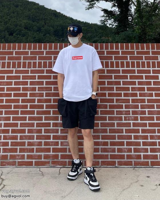 今季のトレンドクラシックスタイル毎日に上質を 半袖Tシャツスーパー コピー 通販SUPREME_0_1