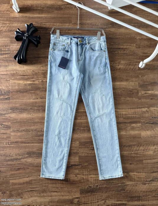 LOUIS VUITTONジーンズ嬉しいポイント売り切れ間近ブランド 品 コピー_0_1