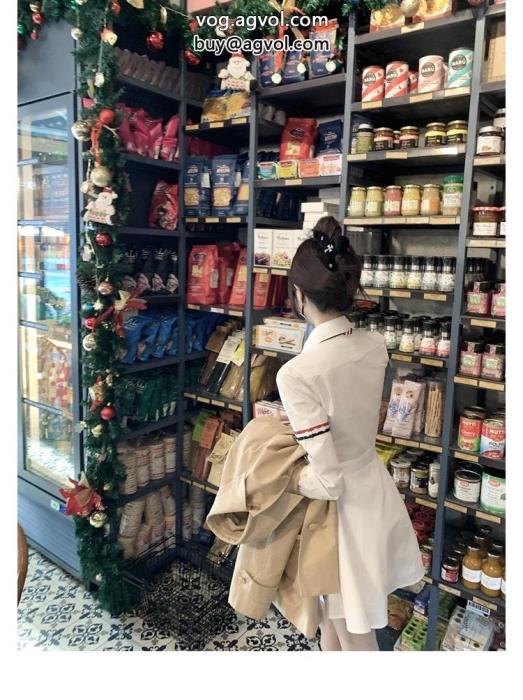 ワンピースコピー 品 販売通気性と吸汗性に優れコーデの主役THOM BROWNE_0_5