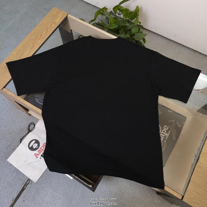 半袖Tシャツ話題が沸騰中買付済み?海外即発 バーバリーブランド 偽物 通販_0_3