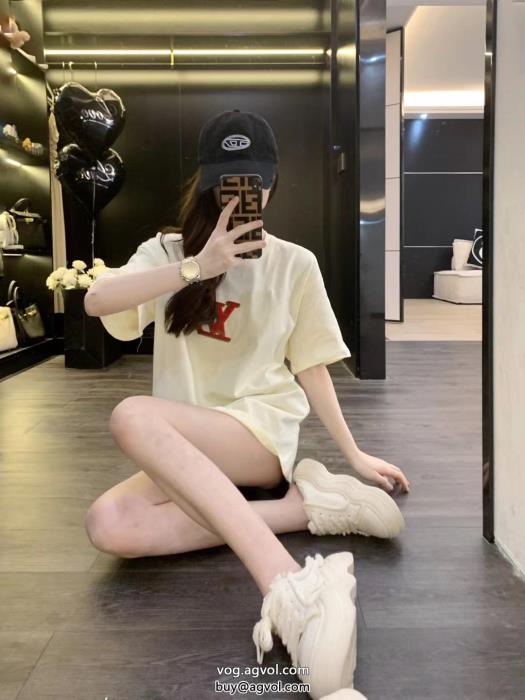 半袖TシャツLOUIS VUITTON最大の魅力絶対に抑えておきたいトレンドコピー ブランド 優良_0_1