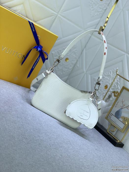LOUIS VUITTON機能性が高い雑誌も街も人気アイテムスーパー コピー 安心 バッグ_0_1
