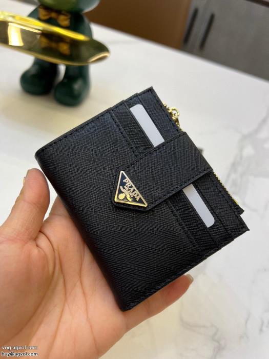 ブランド 激安大人気商品2023新作　スマート一枚財布PRADA_0_0