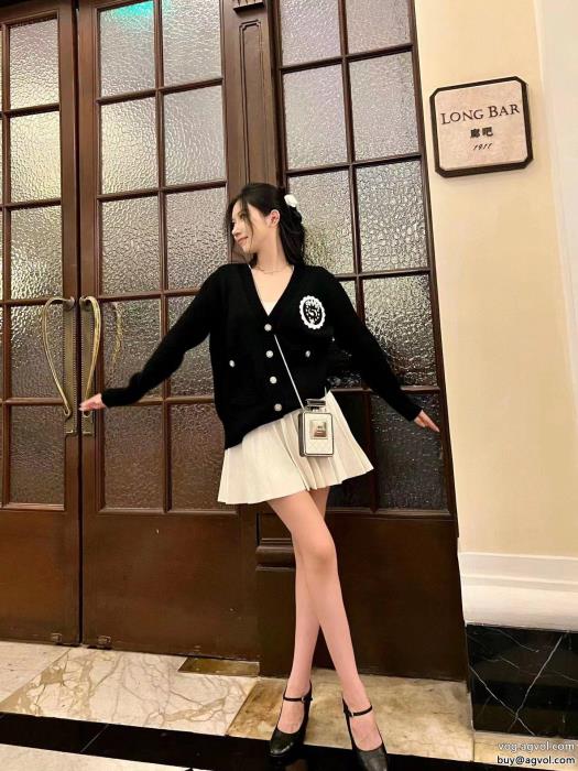 スーパー コピー 通販引き続き人気のアイテム絶大な人気を誇るCHコート_0_1