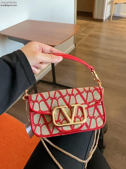 ギフト最適大人買いする方も多いバッグ激安 通販 ブランドVALENTINO_0_1