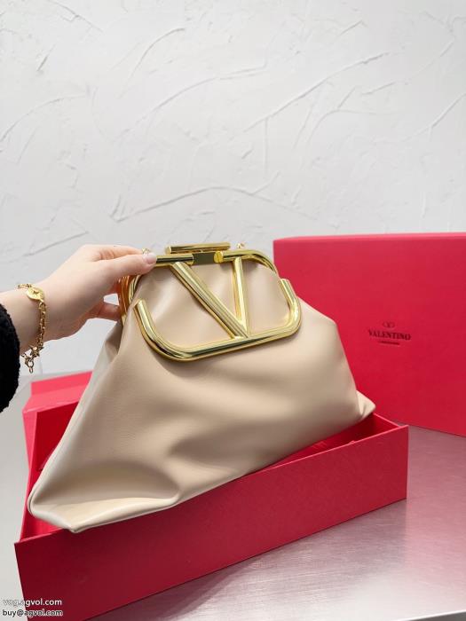 バッグ今流行軽やかな印象VALENTINOブランド レプリカ_0_1