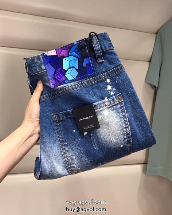 コピー ブランドジーンズDSQUARED2カジュアルに着こなしお手頃価格_0_1