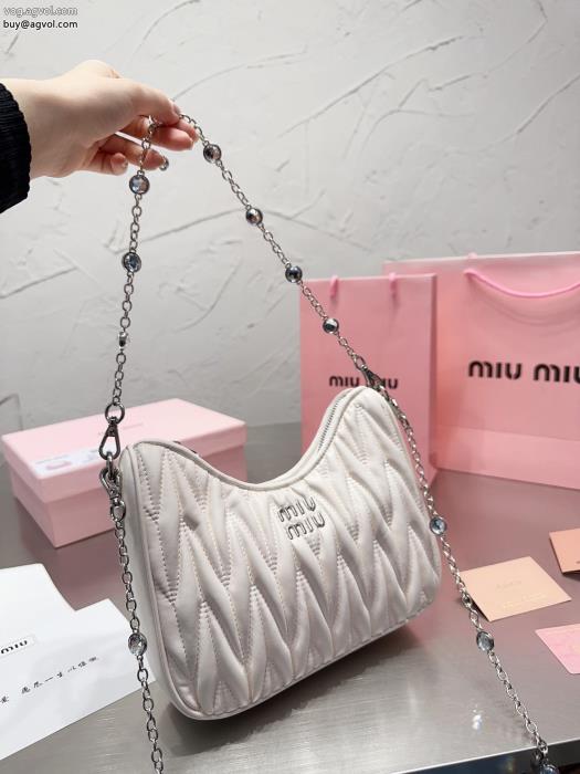 MIUMIU【2023年2023】人気ブランドの最新高い品質を誇るバッグコピー 通販_0_1