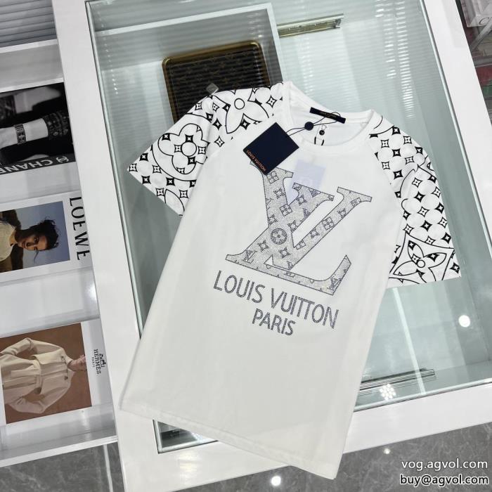 半袖Tシャツロゴが美しいきれいめな印象ルイ ヴィトン激安 通販 専門_0_1