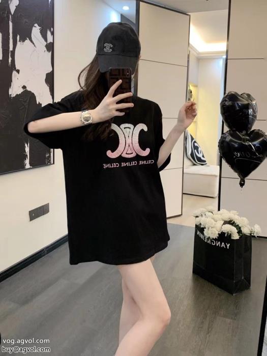 ブランド フェイクCELINE海外直送抜け感を出す半袖Tシャツ_0_2